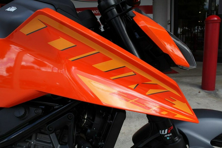 2024 KTM 250 Duke