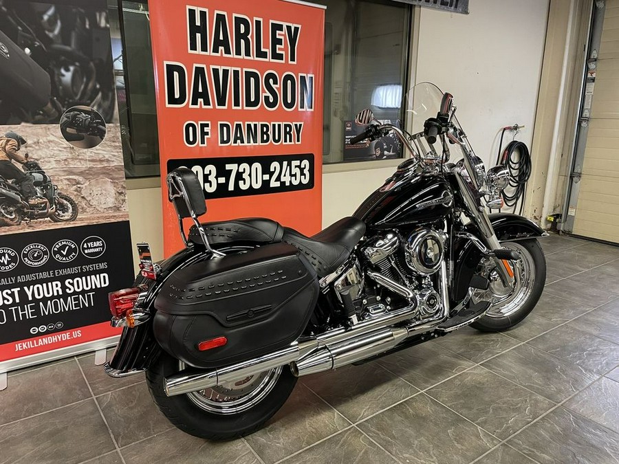 2020 Harley-Davidson® FLHC - Softail® Heritage Classic