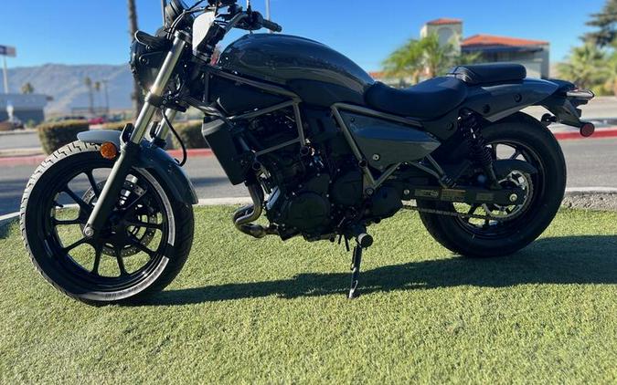 2024 Kawasaki Eliminator® Pearl Storm Gray