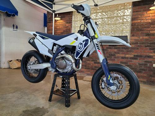 2021 Husqvarna FS 450 Supermoto Preview First Look