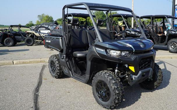 2023 Can-Am® Defender DPS HD9 Timeless Black