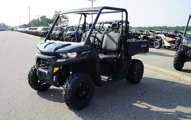 2023 Can-Am® Defender DPS HD9 Timeless Black