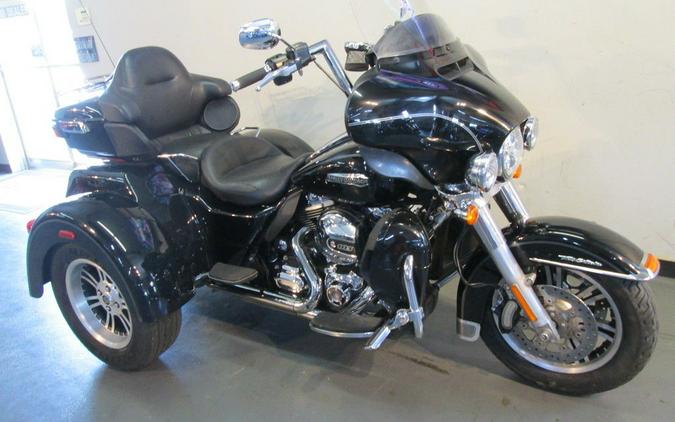 2015 Harley-Davidson® FLHTCUTG - Tri-Glide® Ultra