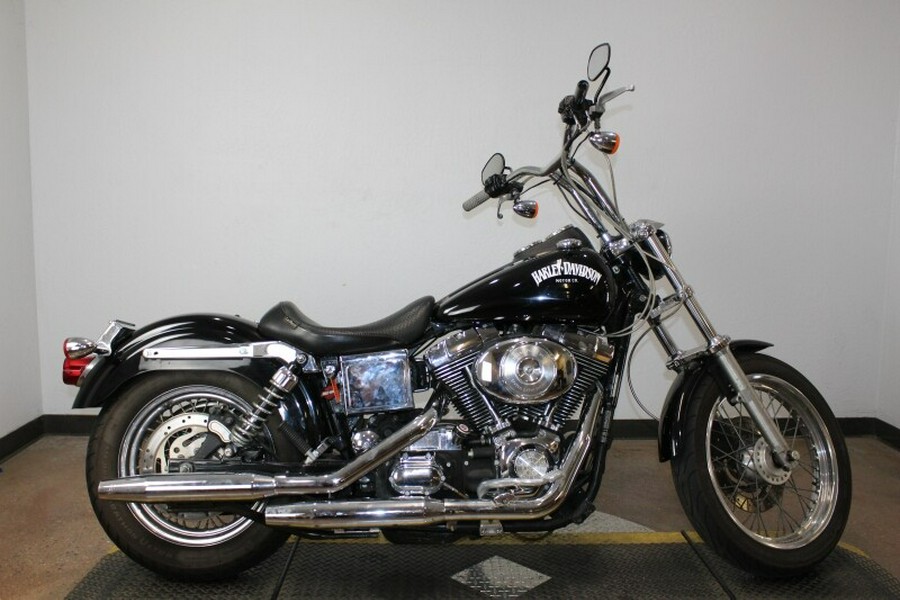 Harley-Davidson® Low Rider® 2004 FXDLI 326822T IMPACT BLUE W/PINSTRIPES