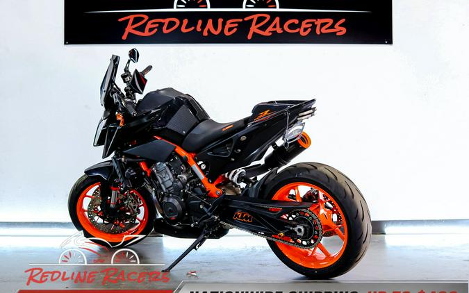 2022 KTM 890 DUKE R