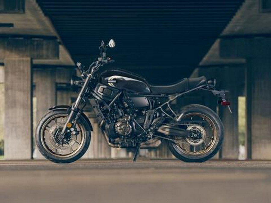 2024 Yamaha XSR700