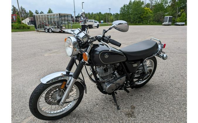 2015 Yamaha SR400