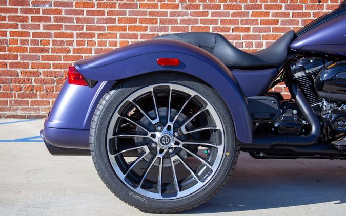 2025 Harley-Davidson® Road Glide® 3