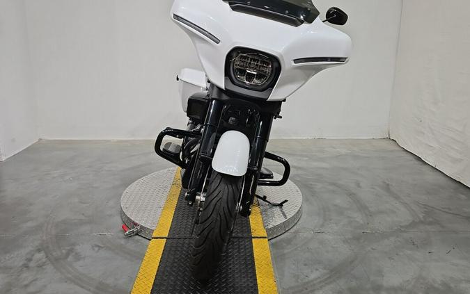 FLHX 2024 Street Glide®