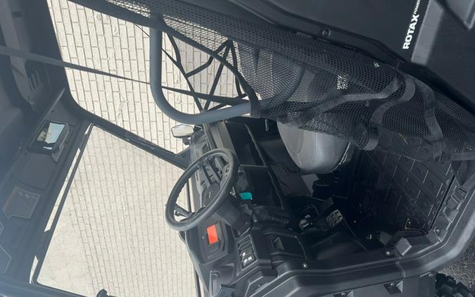 2024 Can-AM DEFENDER XT HD10