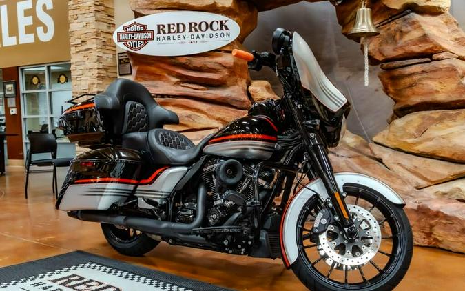 2018 Harley-Davidson Street Glide Special Grand American Touring FLHXS