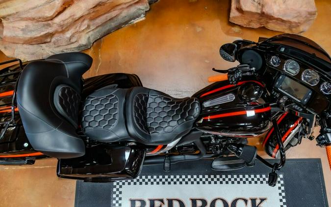 2018 Harley-Davidson Street Glide Special Grand American Touring FLHXS