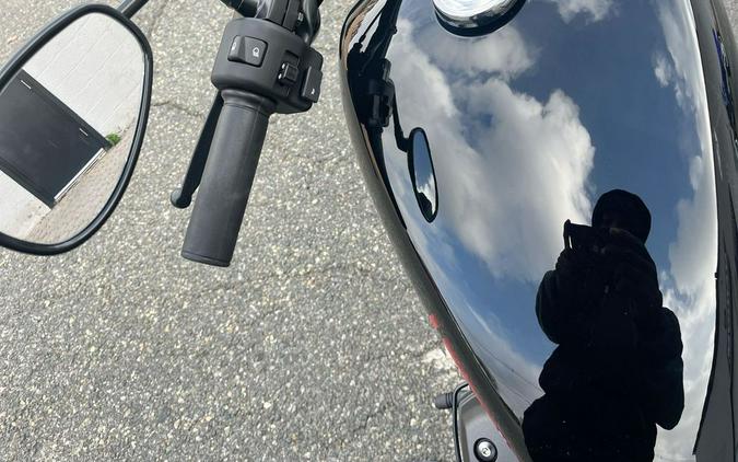 2025 Yamaha Bolt R-Spec