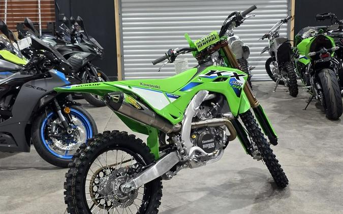 2026 Kawasaki KX™ 450SR