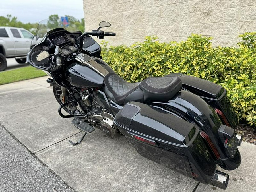 2022 Harley-Davidson® FLTRXSE - CVO™ Road Glide®