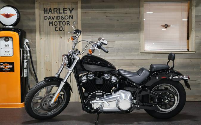 2022 Softail Standard® (FXST)