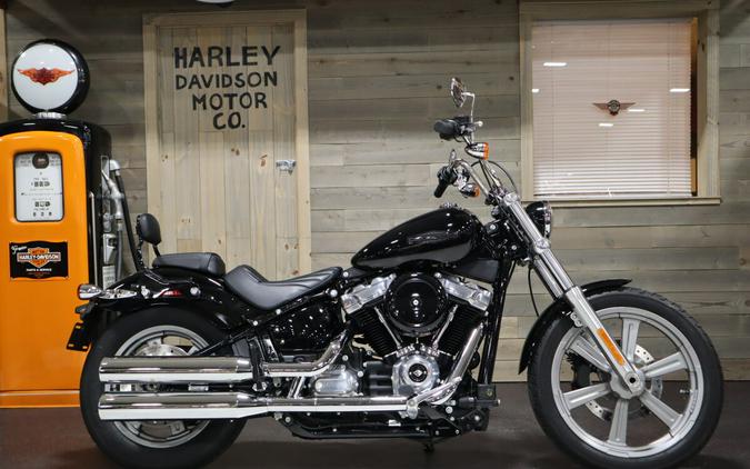 2022 Softail Standard® (FXST)