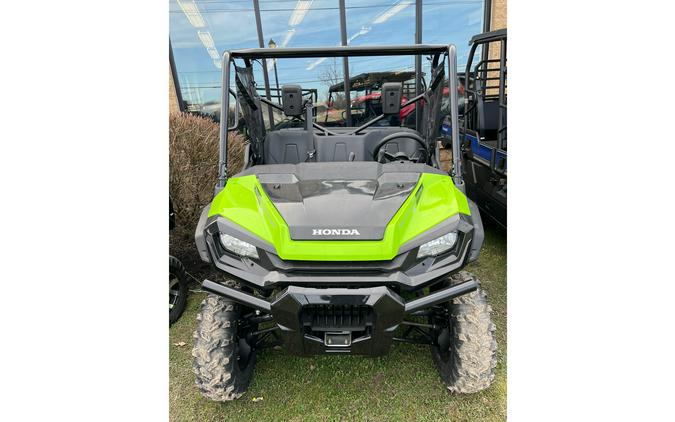 2023 Honda Pioneer 1000 Deluxe