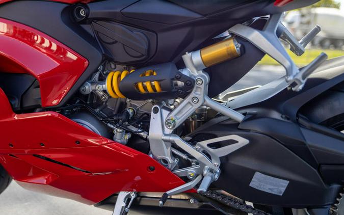 2024 Ducati Panigale V2 Red