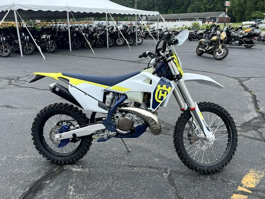 2023 Husqvarna® TE 300