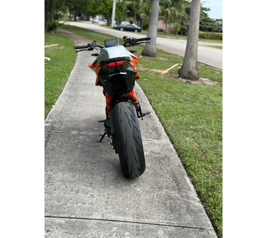 2023 KTM 1290 Super Duke R EVO