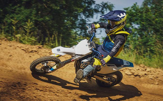 2023 Husqvarna EE 5