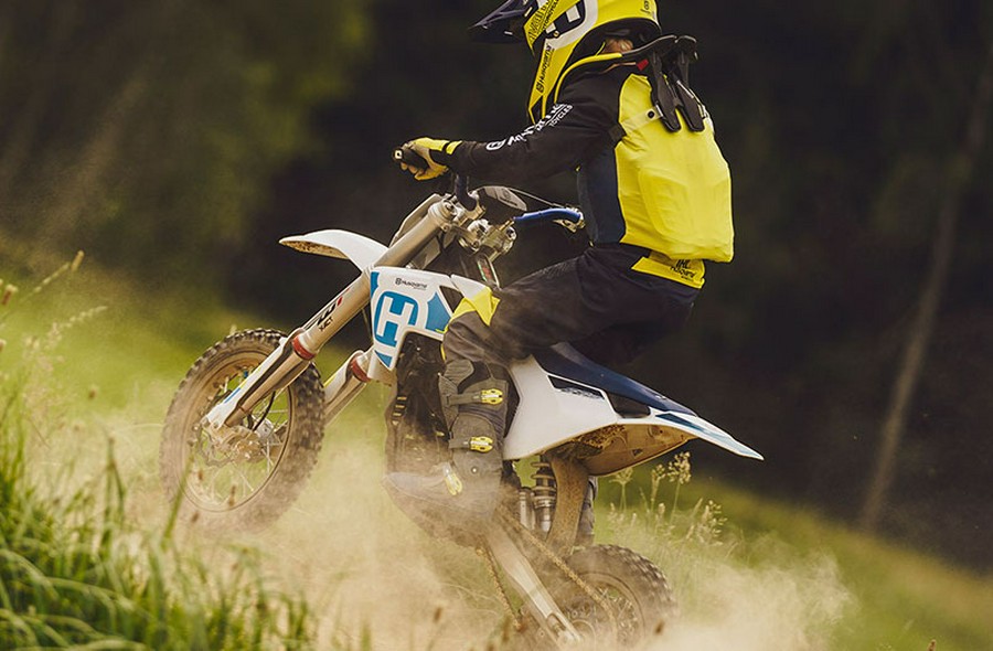 2023 Husqvarna EE 5