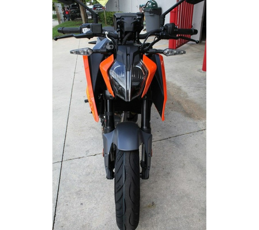 2024 KTM 250 Duke