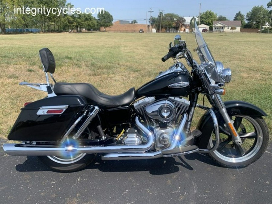 2012 Harley-Davidson® FLD - Dyna® Switchback™