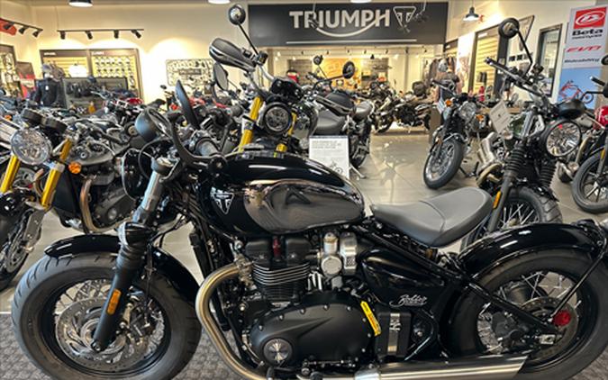 2023 Triumph Bonneville Bobber Chrome Edition