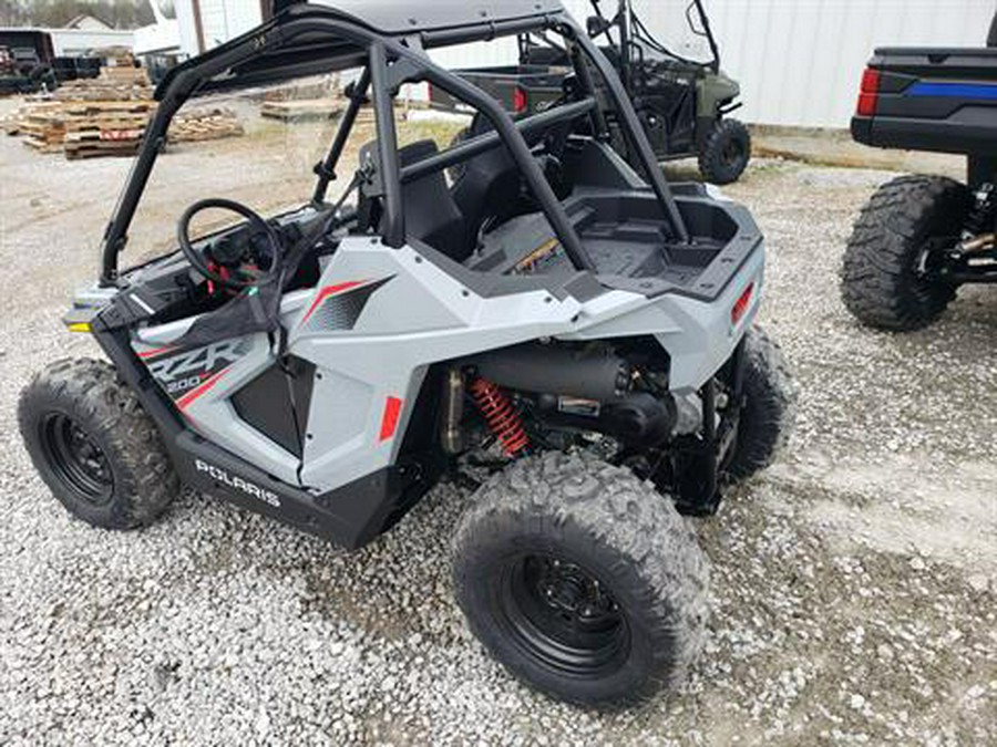 2024 Polaris RZR 200 EFI