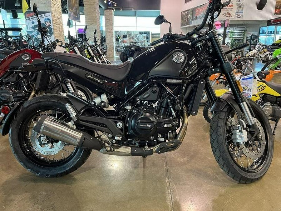 2022 BENELLI LEONCINO 500