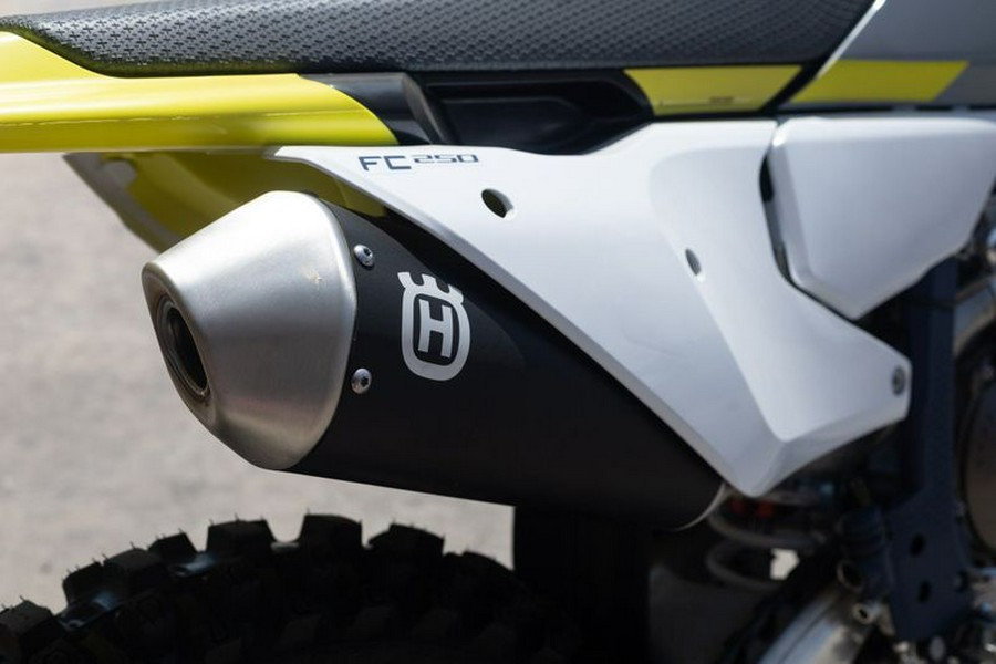 New 2024 HUSQVARNA FC 250 WHITE