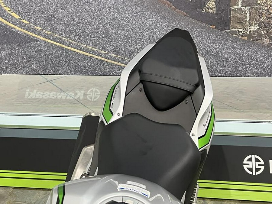 2024 Kawasaki Ninja® 7 Hybrid ABS