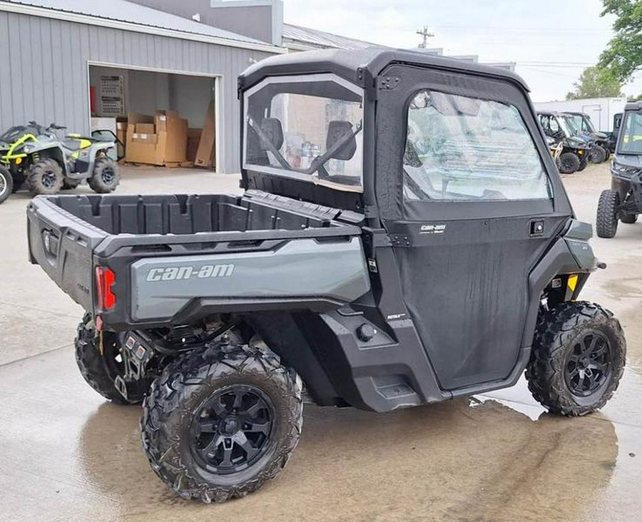 2023 Can-Am® Defender XT HD9