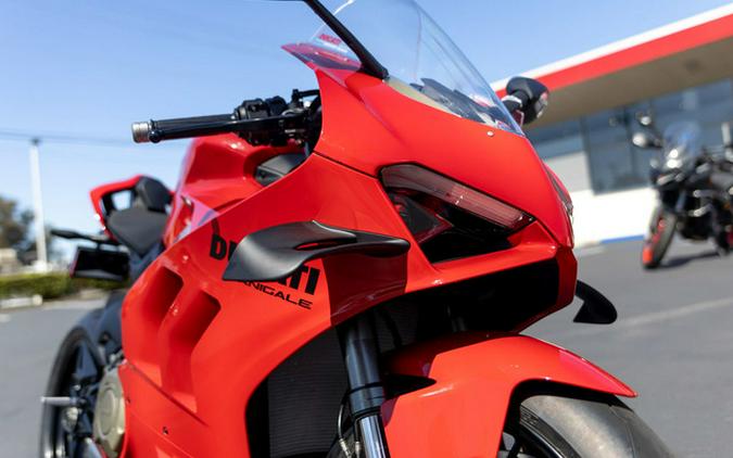 2024 Ducati Panigale V4 Red