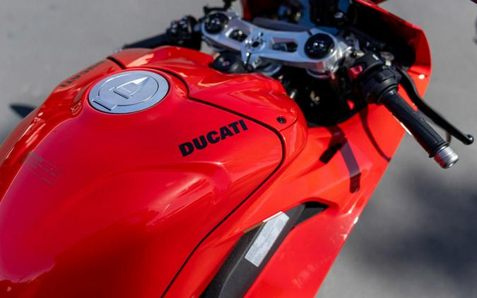 2024 Ducati Panigale V4 Red