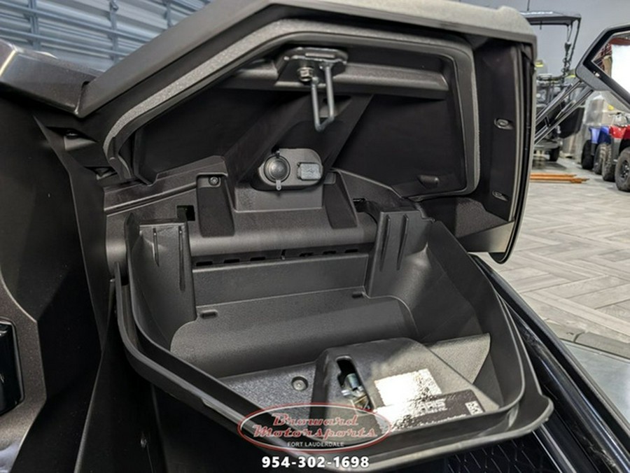 2026 Polaris Slingshot T26AARHBAK