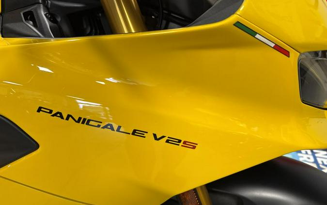 New 2027 Ducati PANIGALE V2 S