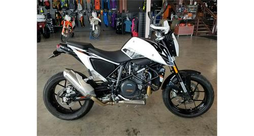 used ktm duke 690