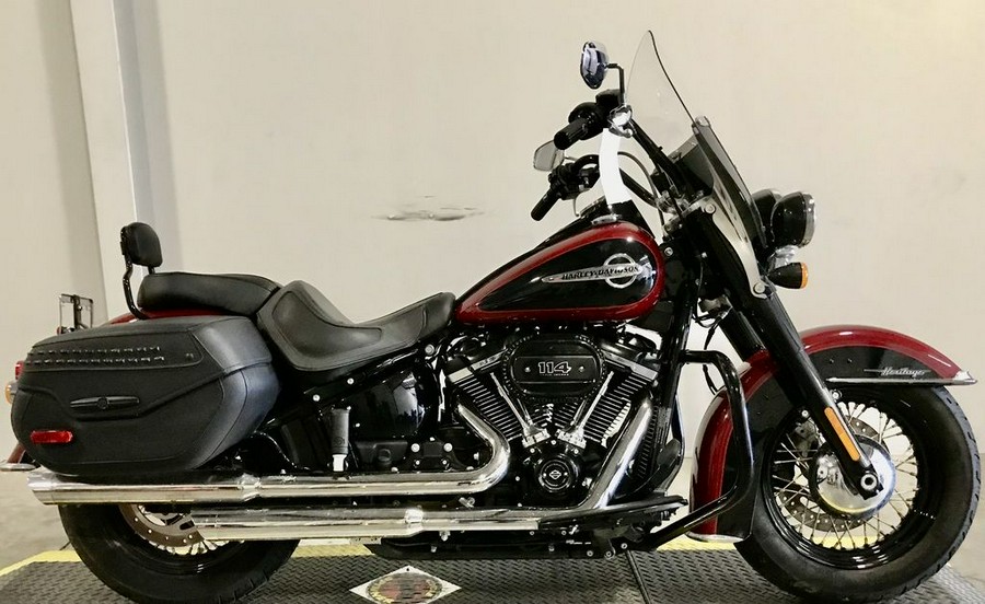 2020 Harley-Davidson® FLHCS - Heritage Classic 114