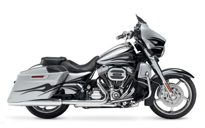 2015 Harley-Davidson® FLHXSE - CVO™ Street Glide®