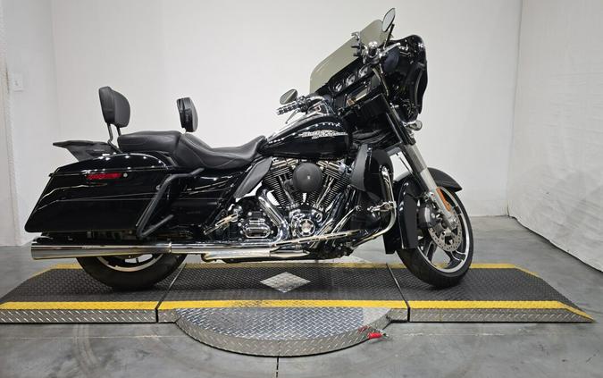 FLHXS 2014 Street Glide® Special
