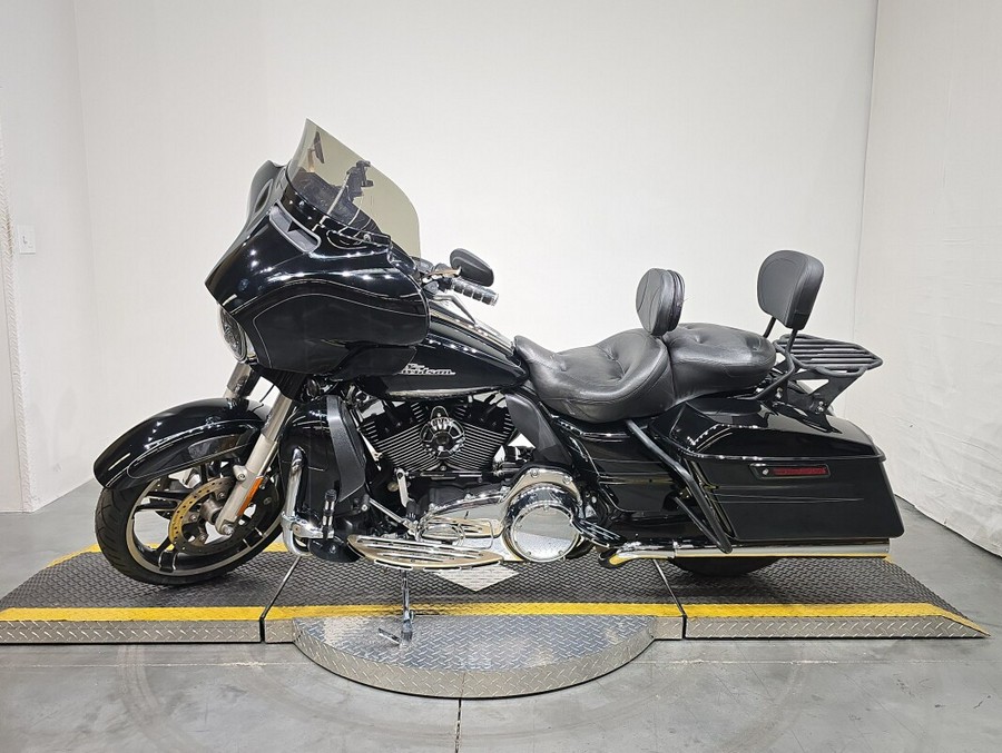 FLHXS 2014 Street Glide® Special