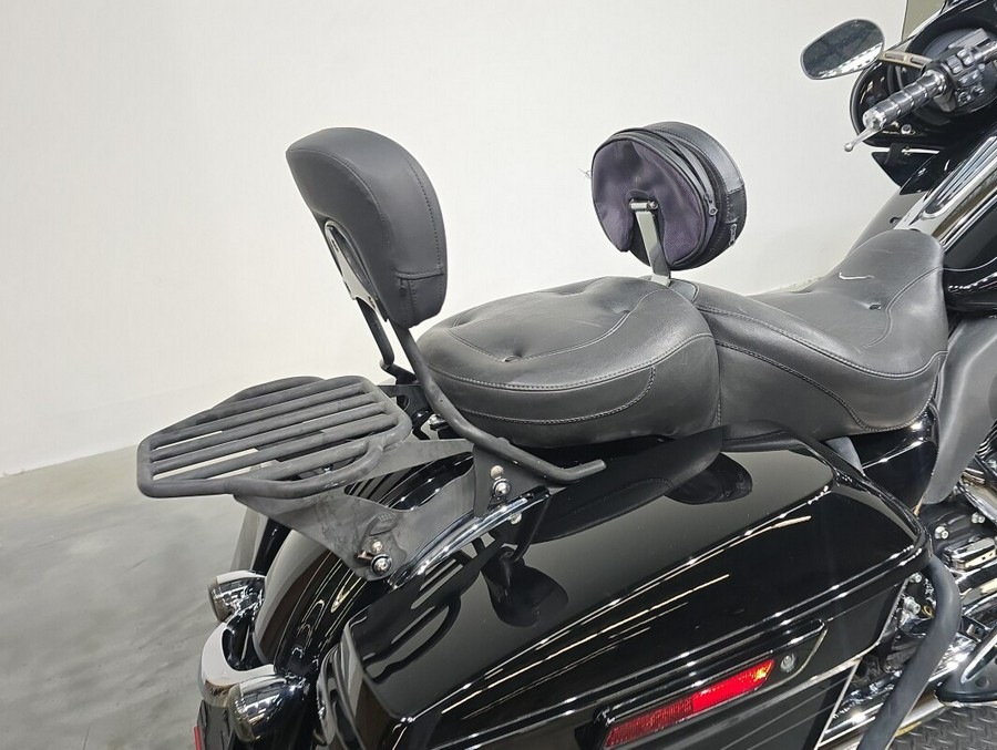 FLHXS 2014 Street Glide® Special