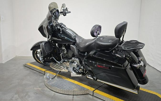 FLHXS 2014 Street Glide® Special