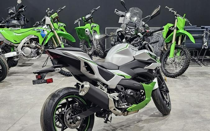 2024 Kawasaki Z7 ABS
