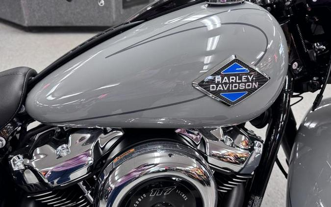 2026 Harley-Davidson® FLHC - Heritage Classic