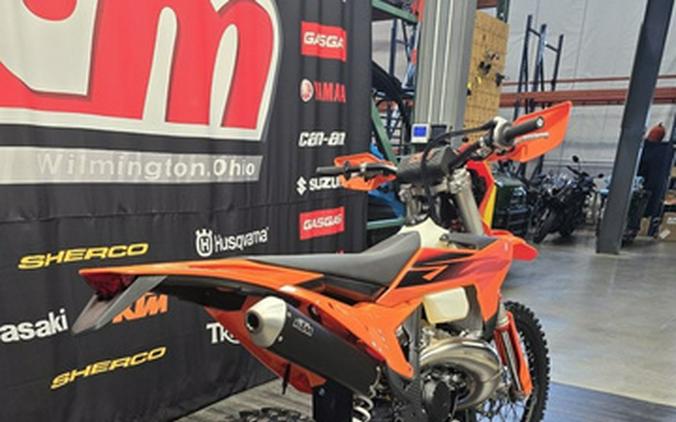 2027 KTM XC 300 W