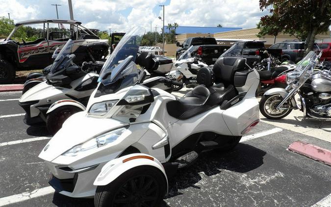 2016 Can-Am Spyder RT-S 6-Speed Semi-Automatic (SE6)